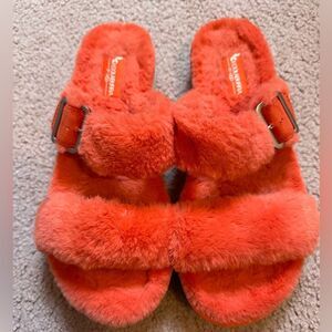 Koolaburra by Ugg Faux Fur Sandal Furr-ah Bright Red sz US 8